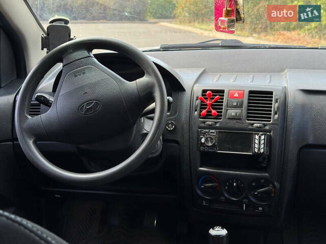 Серый Хендай Гетц, объемом двигателя 1.3 л и пробегом 289 тыс. км за 2999 $, фото 17 на Automoto.ua