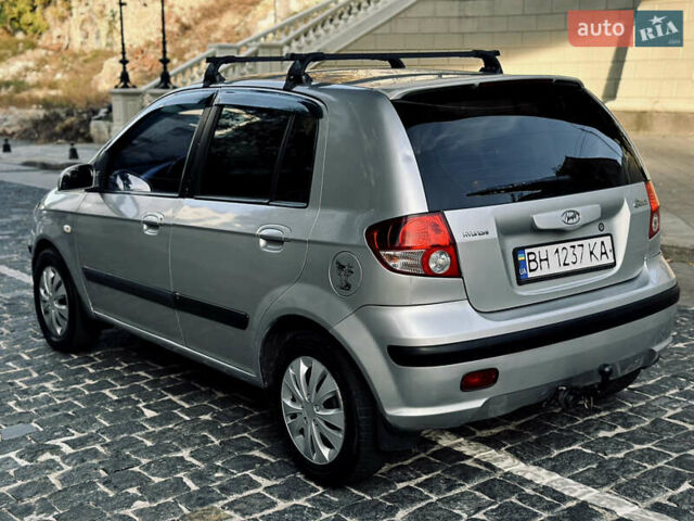 Серый Хендай Гетц, объемом двигателя 1.3 л и пробегом 300 тыс. км за 2900 $, фото 3 на Automoto.ua