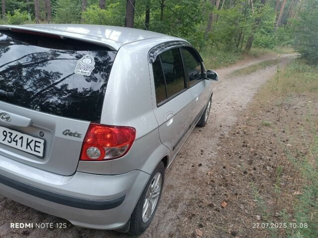 Серый Хендай Гетц, объемом двигателя 1.3 л и пробегом 255 тыс. км за 3500 $, фото 5 на Automoto.ua