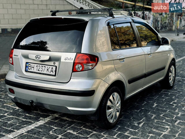 Серый Хендай Гетц, объемом двигателя 1.3 л и пробегом 300 тыс. км за 2900 $, фото 5 на Automoto.ua