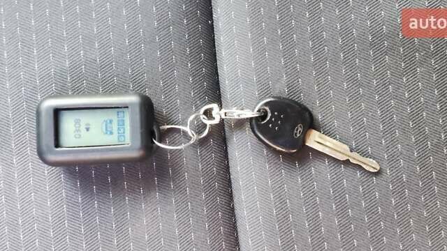 Серый Хендай Гетц, объемом двигателя 1.3 л и пробегом 166 тыс. км за 5100 $, фото 12 на Automoto.ua