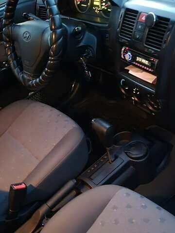 Хендай Гетц 2004 в Одессе на Automoto.ua Серый Хендай Гетц, объемом двигателя 1.3 л и пробегом 145 тыс. км за 5300 $, фото 3 на Automoto.ua