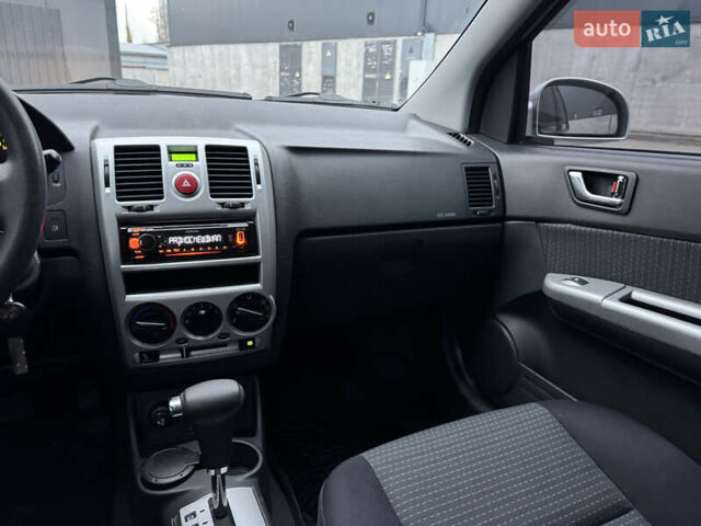 Серый Хендай Гетц, объемом двигателя 1.4 л и пробегом 189 тыс. км за 5200 $, фото 21 на Automoto.ua