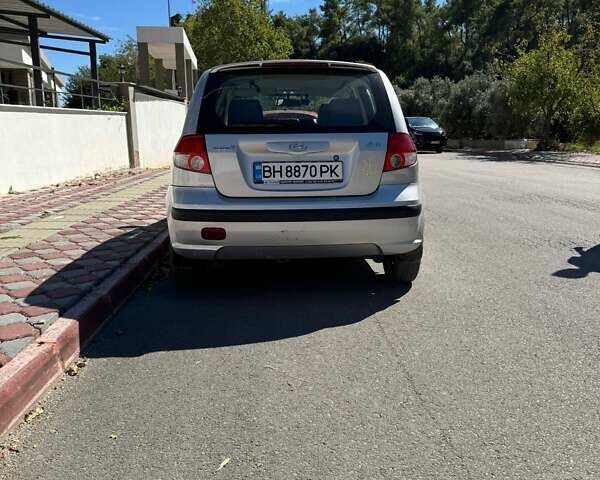 Сірий Хендай Гетц, об'ємом двигуна 1.3 л та пробігом 150 тис. км за 3999 $, фото 2 на Automoto.ua