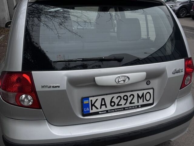 Серый Хендай Гетц, объемом двигателя 1.3 л и пробегом 215 тыс. км за 3900 $, фото 3 на Automoto.ua