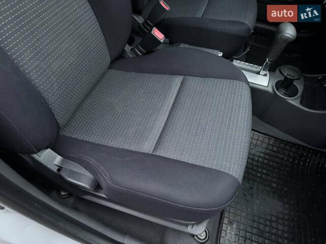 Серый Хендай Гетц, объемом двигателя 1.4 л и пробегом 189 тыс. км за 5200 $, фото 10 на Automoto.ua