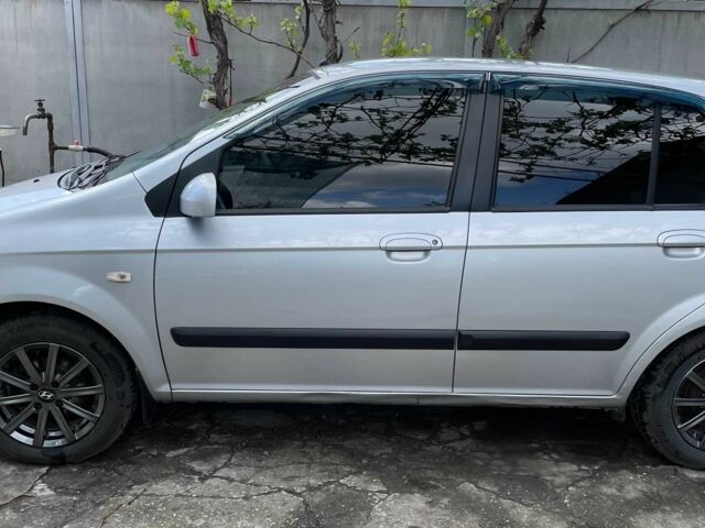 Серый Хендай Гетц, объемом двигателя 1.3 л и пробегом 166 тыс. км за 5300 $, фото 1 на Automoto.ua