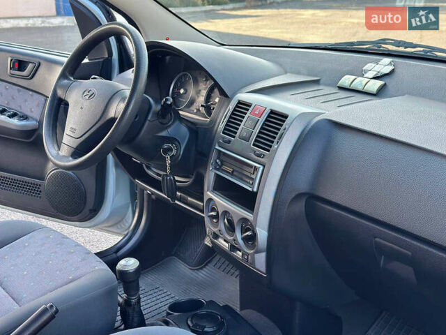Сірий Хендай Гетц, об'ємом двигуна 1.3 л та пробігом 33 тис. км за 5400 $, фото 28 на Automoto.ua