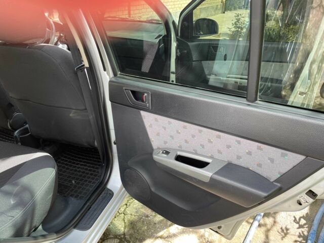 Серый Хендай Гетц, объемом двигателя 1.3 л и пробегом 166 тыс. км за 5300 $, фото 8 на Automoto.ua