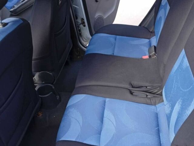 Серый Хендай Гетц, объемом двигателя 1.1 л и пробегом 165 тыс. км за 4000 $, фото 10 на Automoto.ua