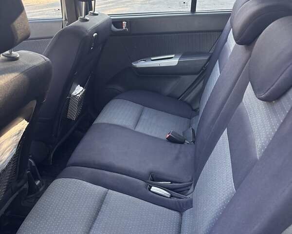 Серый Хендай Гетц, объемом двигателя 1.4 л и пробегом 208 тыс. км за 4000 $, фото 19 на Automoto.ua