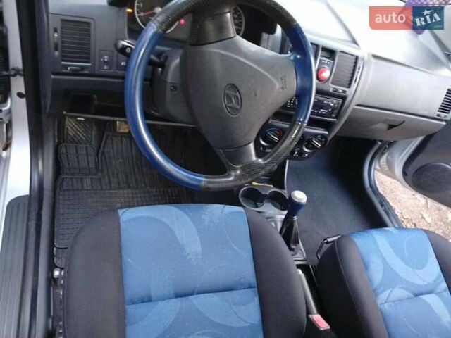 Сірий Хендай Гетц, об'ємом двигуна 1.1 л та пробігом 165 тис. км за 4000 $, фото 3 на Automoto.ua