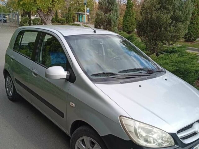 Серый Хендай Гетц, объемом двигателя 1.1 л и пробегом 165 тыс. км за 4000 $, фото 3 на Automoto.ua