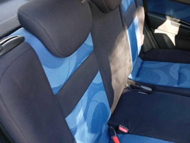 Серый Хендай Гетц, объемом двигателя 1.1 л и пробегом 165 тыс. км за 4000 $, фото 9 на Automoto.ua