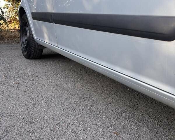 Серый Хендай Гетц, объемом двигателя 1.4 л и пробегом 208 тыс. км за 4000 $, фото 10 на Automoto.ua