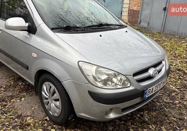 Хендай Гетц 2006 у Кропивницькому (Кіровограді) на Automoto.ua Сірий Хендай Гетц, об'ємом двигуна 1.4 л та пробігом 183 тис. км за 5100 $, фото 2 на Automoto.ua