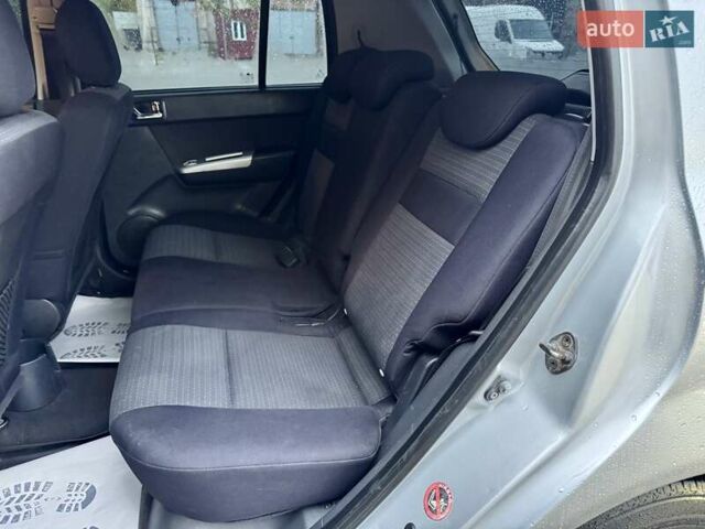 Серый Хендай Гетц, объемом двигателя 1.59 л и пробегом 120 тыс. км за 5990 $, фото 17 на Automoto.ua