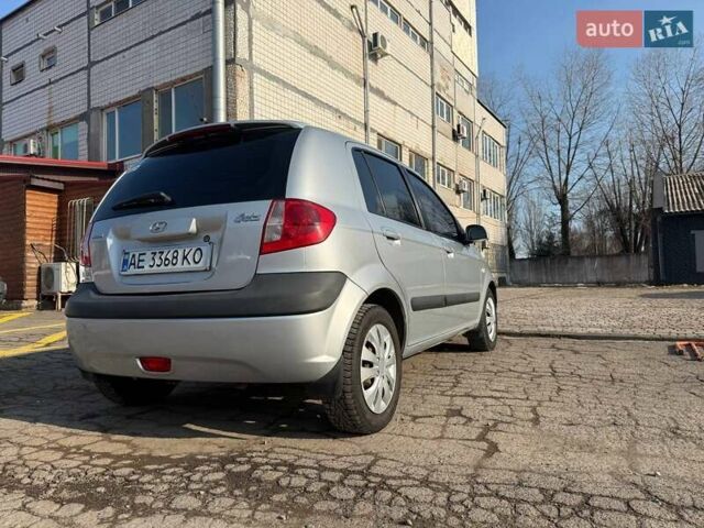 Серый Хендай Гетц, объемом двигателя 1.4 л и пробегом 203 тыс. км за 4899 $, фото 6 на Automoto.ua