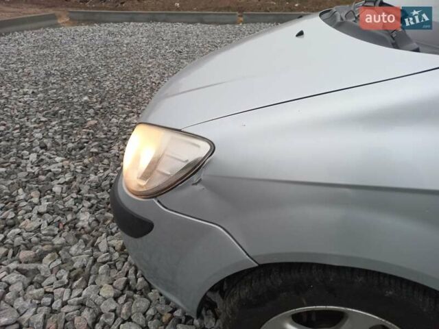 Сірий Хендай Гетц, об'ємом двигуна 1.4 л та пробігом 178 тис. км за 4000 $, фото 7 на Automoto.ua