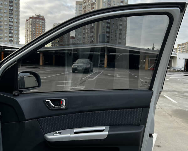 Сірий Хендай Гетц, об'ємом двигуна 1.6 л та пробігом 114 тис. км за 6200 $, фото 29 на Automoto.ua