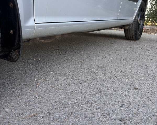 Серый Хендай Гетц, объемом двигателя 1.4 л и пробегом 208 тыс. км за 4000 $, фото 9 на Automoto.ua