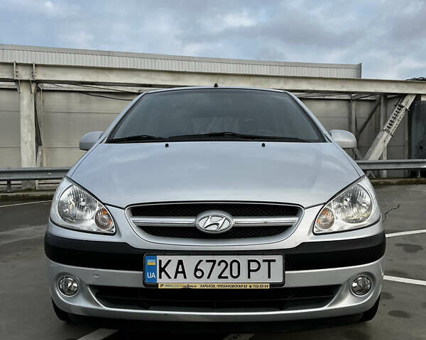 Сірий Хендай Гетц, об'ємом двигуна 1.6 л та пробігом 114 тис. км за 6200 $, фото 2 на Automoto.ua