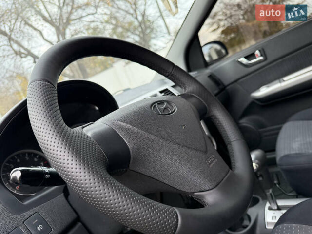 Серый Хендай Гетц, объемом двигателя 1.4 л и пробегом 180 тыс. км за 5200 $, фото 10 на Automoto.ua