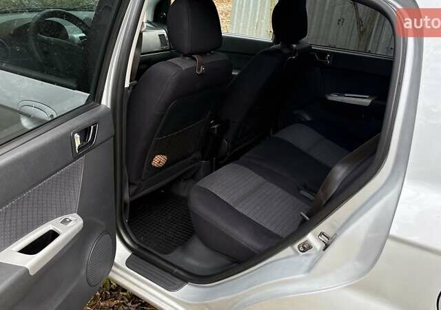 Хендай Гетц 2006 у Кропивницькому (Кіровограді) на Automoto.ua Сірий Хендай Гетц, об'ємом двигуна 1.4 л та пробігом 183 тис. км за 5100 $, фото 3 на Automoto.ua