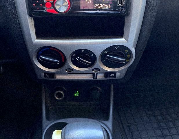 Серый Хендай Гетц, объемом двигателя 1.4 л и пробегом 190 тыс. км за 5200 $, фото 9 на Automoto.ua