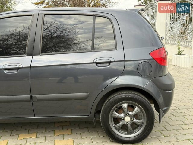 Серый Хендай Гетц, объемом двигателя 1.4 л и пробегом 180 тыс. км за 5200 $, фото 6 на Automoto.ua