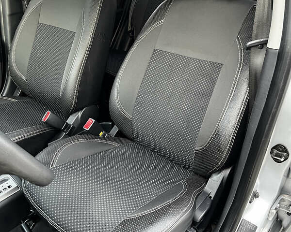 Сірий Хендай Гетц, об'ємом двигуна 1.6 л та пробігом 114 тис. км за 6200 $, фото 25 на Automoto.ua