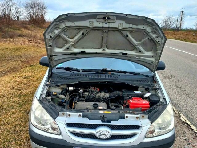 Серый Хендай Гетц, объемом двигателя 1.1 л и пробегом 185 тыс. км за 4000 $, фото 8 на Automoto.ua