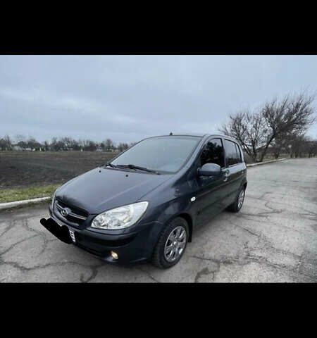 Серый Хендай Гетц, объемом двигателя 1.4 л и пробегом 200 тыс. км за 3500 $, фото 7 на Automoto.ua