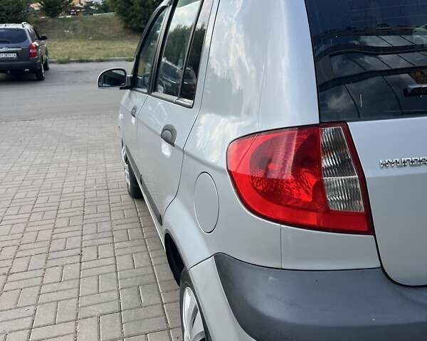 Сірий Хендай Гетц, об'ємом двигуна 1.4 л та пробігом 143 тис. км за 5500 $, фото 24 на Automoto.ua