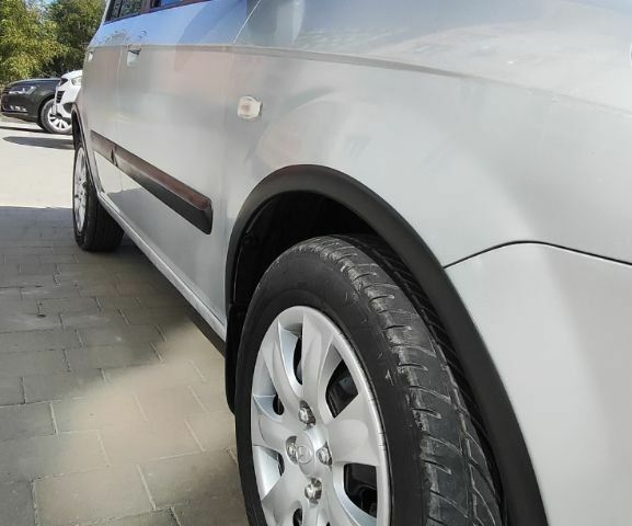 Серый Хендай Гетц, объемом двигателя 1.4 л и пробегом 226 тыс. км за 3600 $, фото 8 на Automoto.ua