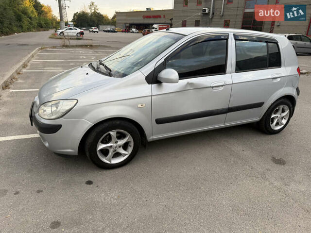 Серый Хендай Гетц, объемом двигателя 1.4 л и пробегом 166 тыс. км за 4200 $, фото 1 на Automoto.ua