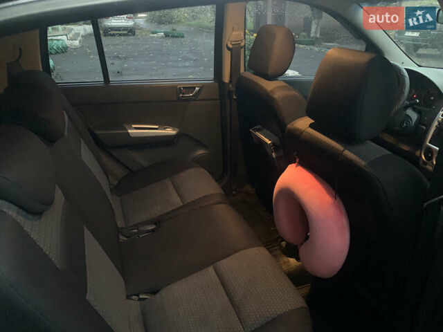 Серый Хендай Гетц, объемом двигателя 1.4 л и пробегом 138 тыс. км за 5000 $, фото 8 на Automoto.ua