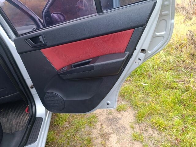 Хендай Гетц 2007 в Тульчине на Automoto.ua Серый Хендай Гетц, объемом двигателя 1.1 л и пробегом 118 тыс. км за 3800 $, фото 16 на Automoto.ua