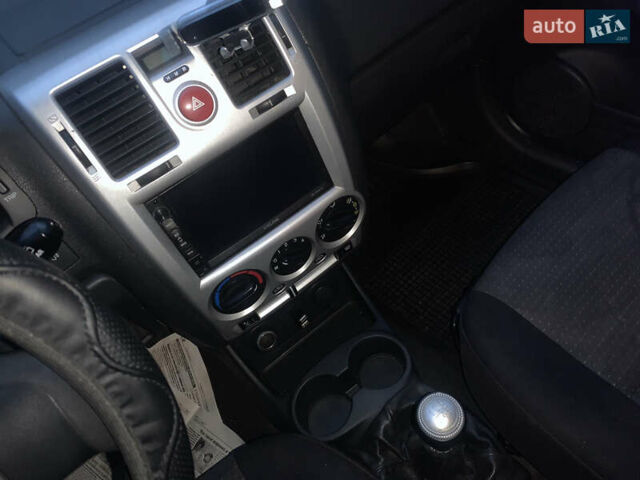 Серый Хендай Гетц, объемом двигателя 1.4 л и пробегом 138 тыс. км за 5000 $, фото 13 на Automoto.ua