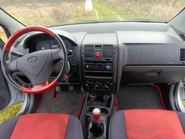 Хендай Гетц 2007 в Тульчине на Automoto.ua Серый Хендай Гетц, объемом двигателя 1.1 л и пробегом 118 тыс. км за 3800 $, фото 17 на Automoto.ua