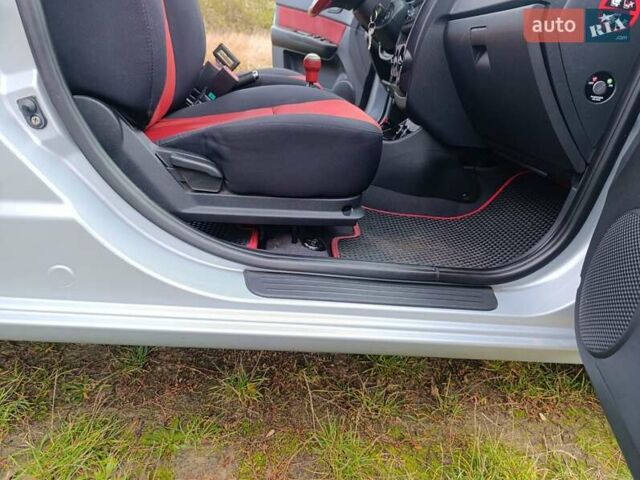 Хендай Гетц 2007 в Тульчине на Automoto.ua Серый Хендай Гетц, объемом двигателя 1.2 л и пробегом 118 тыс. км за 3600 $, фото 14 на Automoto.ua