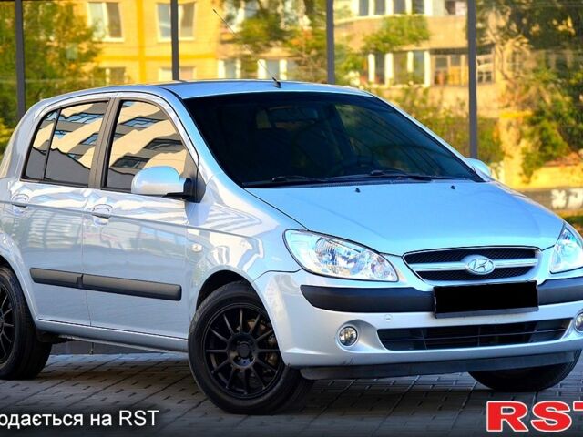 Серый Хендай Гетц, объемом двигателя 1.4 л и пробегом 134 тыс. км за 6700 $, фото 1 на Automoto.ua