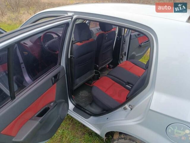 Хендай Гетц 2007 в Тульчине на Automoto.ua Серый Хендай Гетц, объемом двигателя 1.2 л и пробегом 118 тыс. км за 3600 $, фото 17 на Automoto.ua