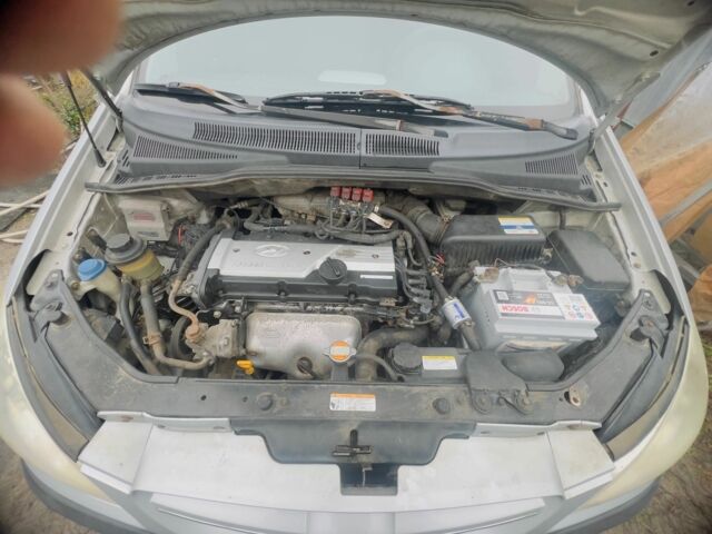 Серый Хендай Гетц, объемом двигателя 1.4 л и пробегом 170 тыс. км за 2850 $, фото 9 на Automoto.ua