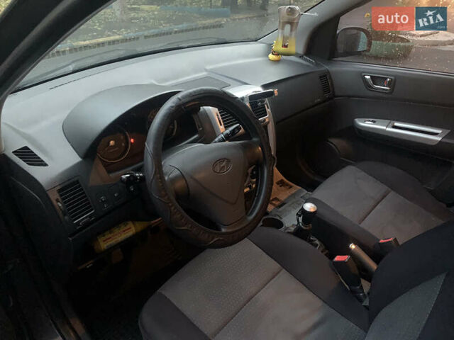 Серый Хендай Гетц, объемом двигателя 1.4 л и пробегом 138 тыс. км за 5000 $, фото 12 на Automoto.ua