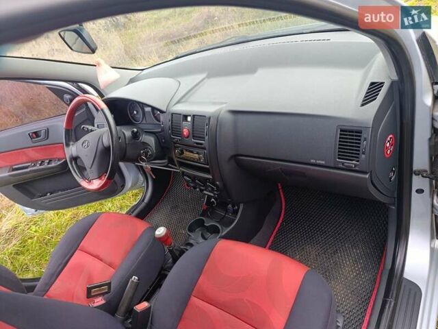 Хендай Гетц 2007 в Тульчине на Automoto.ua Серый Хендай Гетц, объемом двигателя 1.2 л и пробегом 118 тыс. км за 3600 $, фото 15 на Automoto.ua