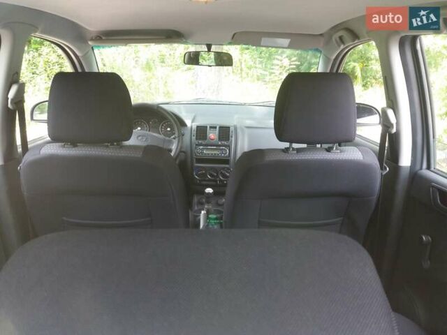 Серый Хендай Гетц, объемом двигателя 1.1 л и пробегом 217 тыс. км за 3600 $, фото 9 на Automoto.ua