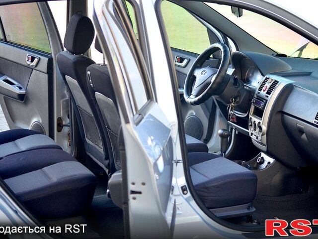 Серый Хендай Гетц, объемом двигателя 1.4 л и пробегом 134 тыс. км за 6700 $, фото 6 на Automoto.ua