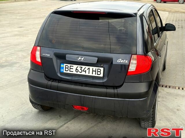 Серый Хендай Гетц, объемом двигателя 1.4 л и пробегом 187 тыс. км за 4000 $, фото 4 на Automoto.ua
