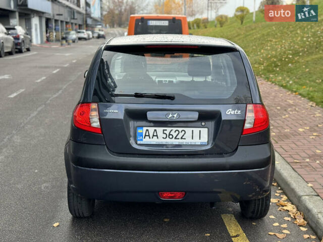 Серый Хендай Гетц, объемом двигателя 1.4 л и пробегом 186 тыс. км за 4950 $, фото 3 на Automoto.ua